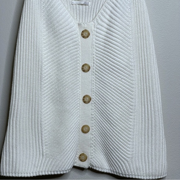 Anthropologie White Flutter Sleeve Sweater Tank Size L - Picture 9 of 9